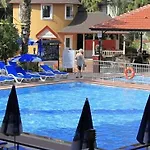 Otel Orient 3*
