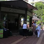 Orient Hotel 3*