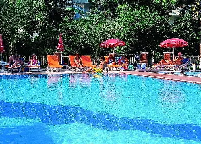 Отель Orient 3*